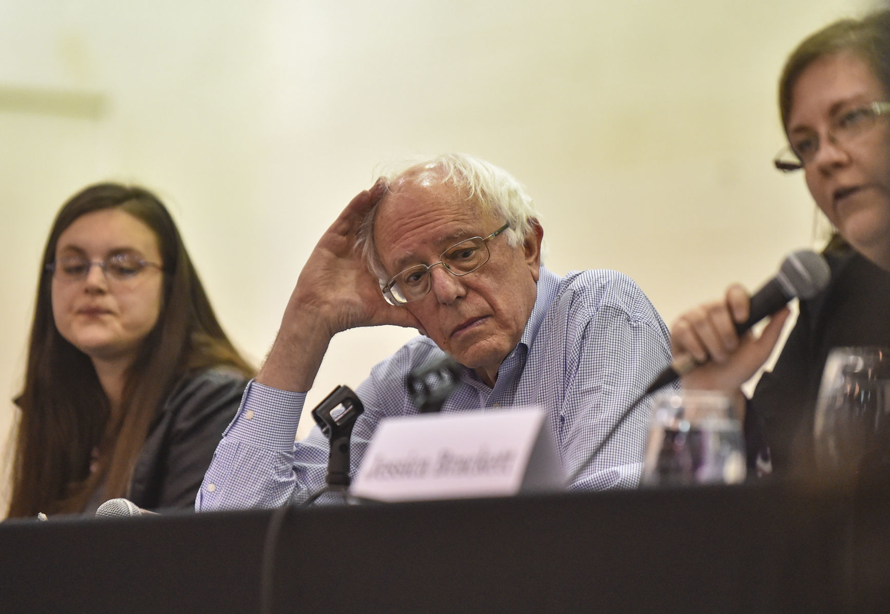 040619-mus-sanders-11.jpg
